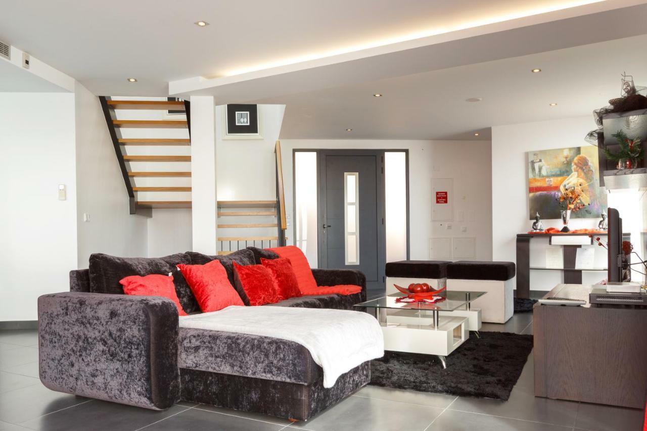 Villa Maciel *